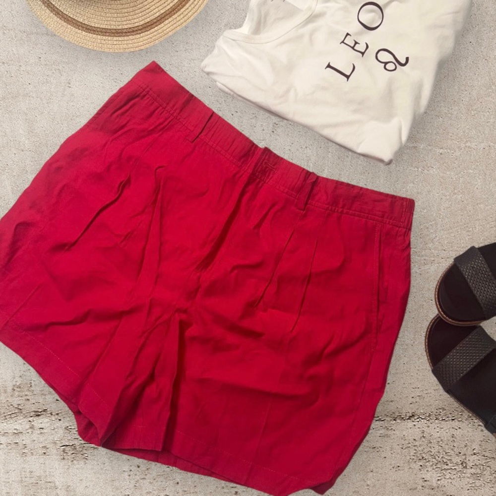 LOFT • Pink Shorts